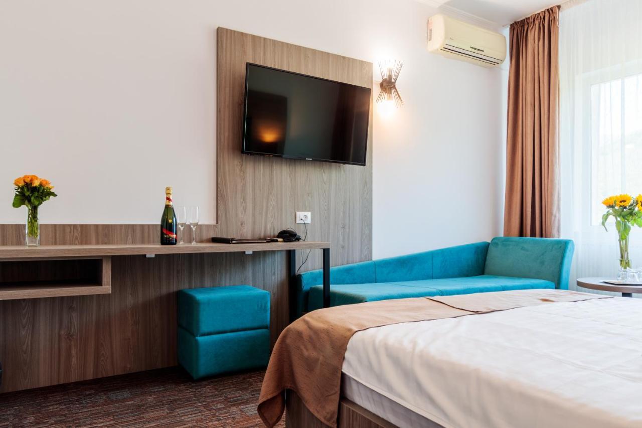 Hotel Orizont Calimanesti Exterior foto
